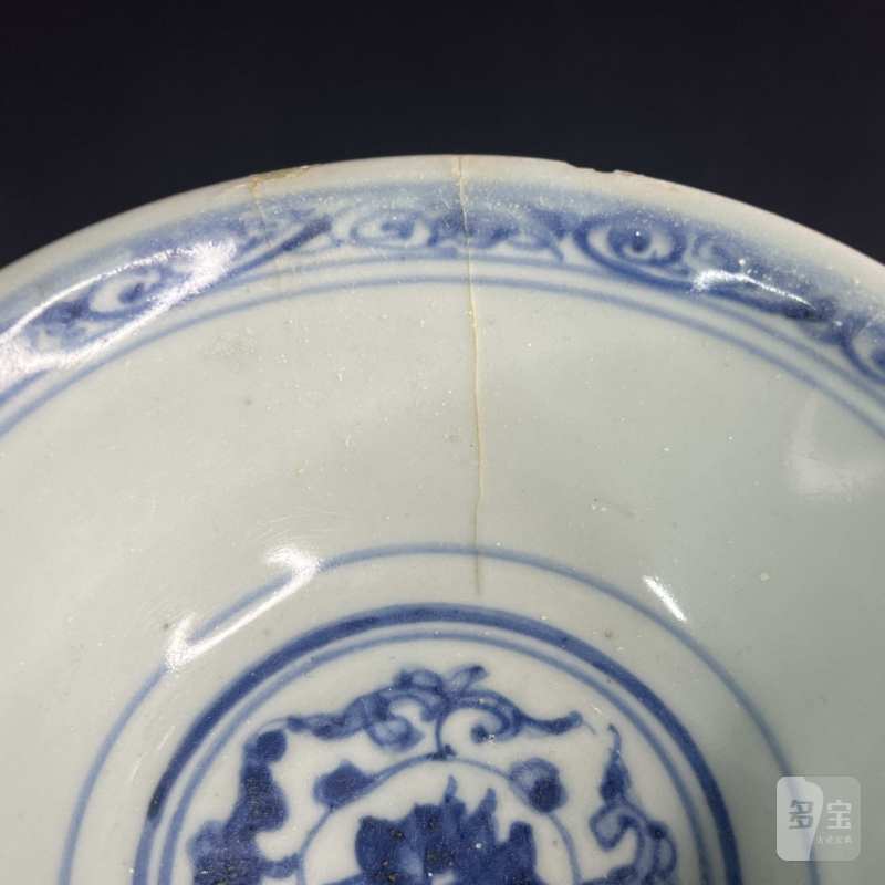 明 青花缠枝花卉纹碗 - 图9